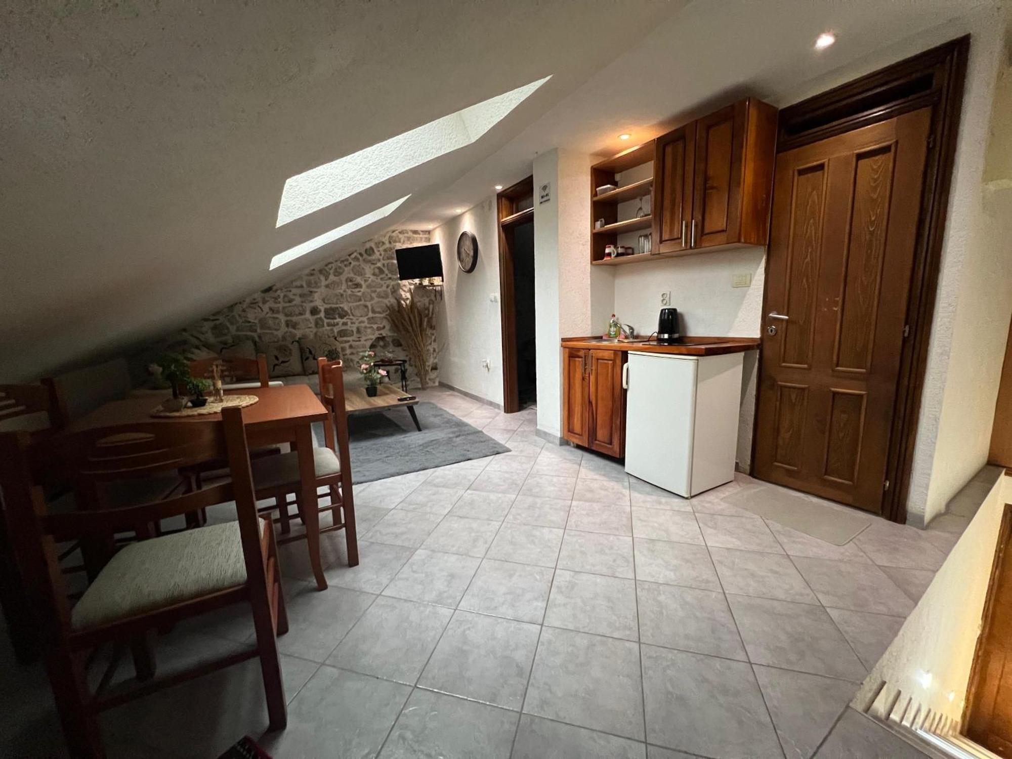 Little Bay Apartments Kotor Quarto foto