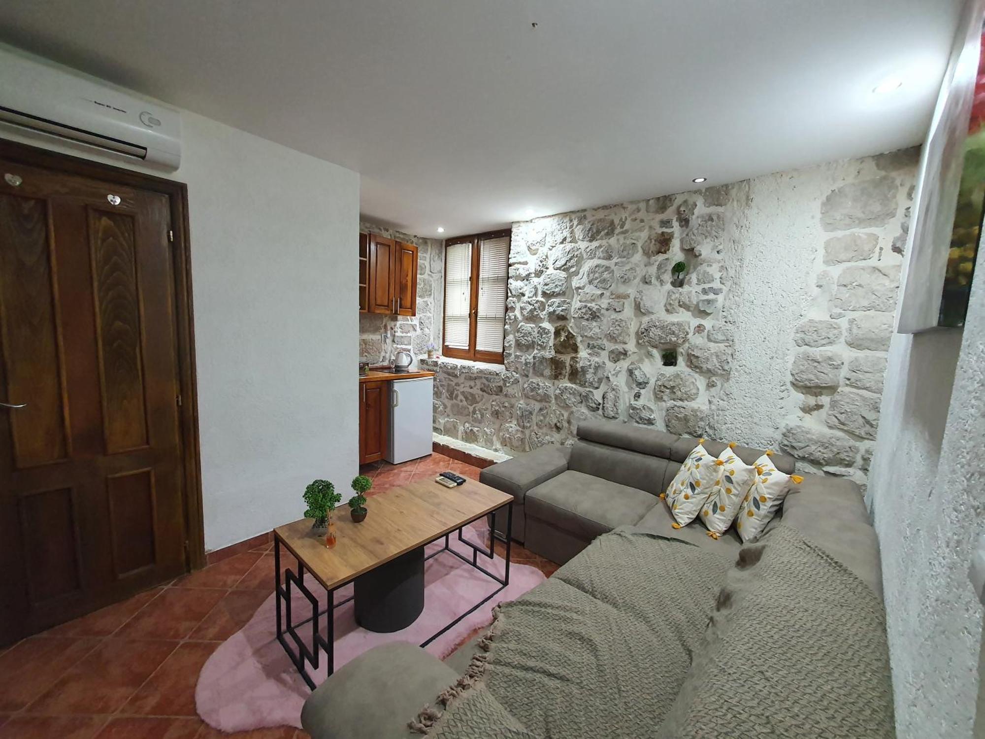 Little Bay Apartments Kotor Quarto foto